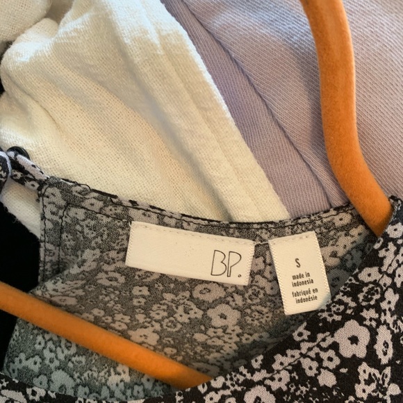 BP Floral tank top - Picture 3 of 3